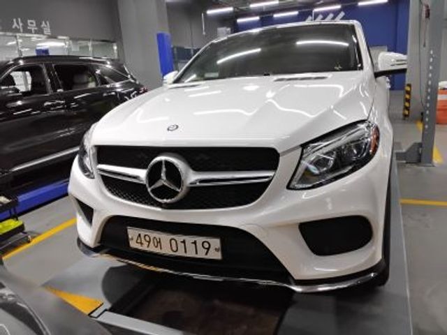 Mercedes-Benz GLE-Class 2017 — фото осмотра 1