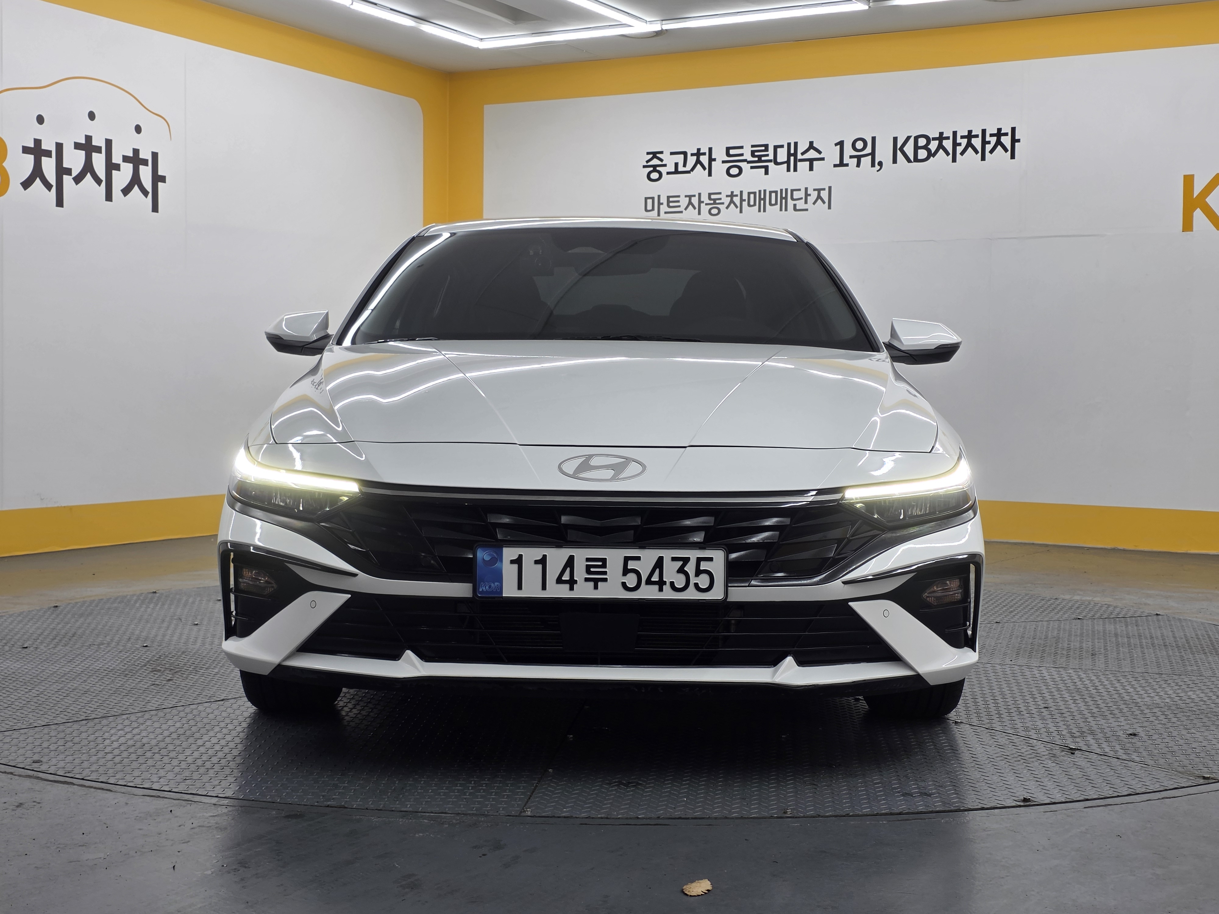 Hyundai AVANTE 2025 — фото осмотра 1