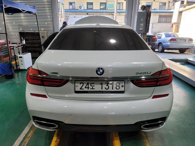 BMW 7-Series 2019 — фото осмотра 2