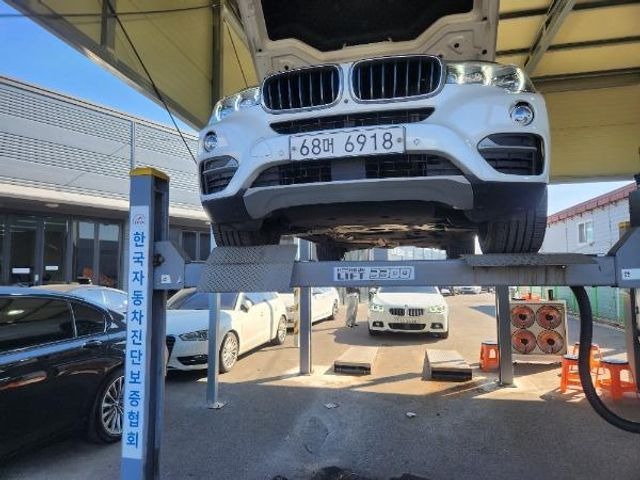 BMW X6 2018 — фото осмотра 1