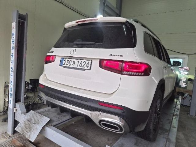 Mercedes-Benz GLB-Class 2021 — фото осмотра 2