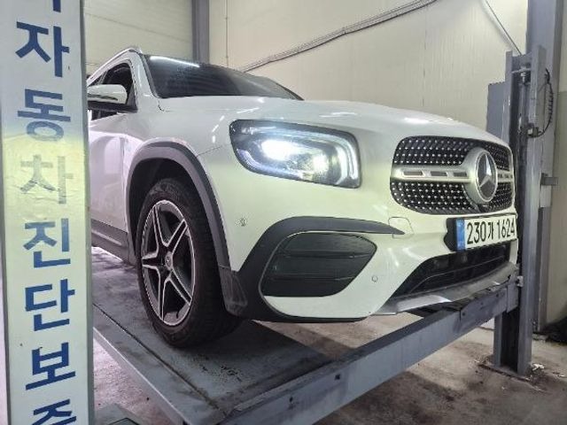 Mercedes-Benz GLB-Class 2021 — фото осмотра 1
