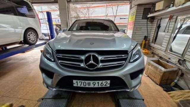 Mercedes-Benz GLE-Class 2017 — фото осмотра 1