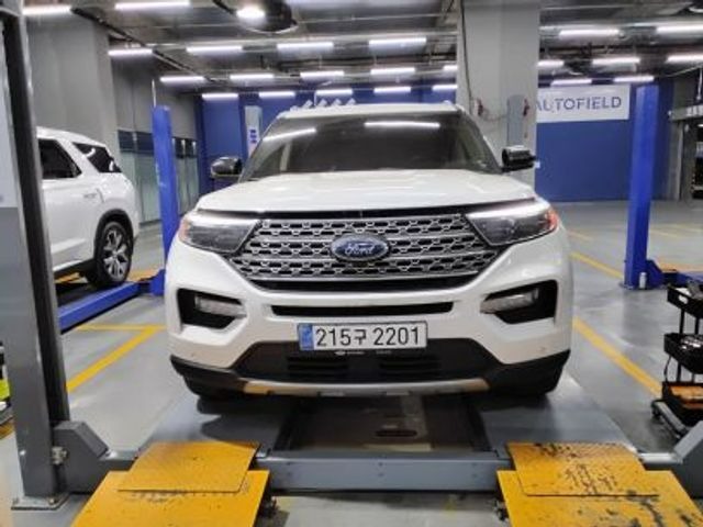 Ford Explorer 2023 — фото осмотра 1