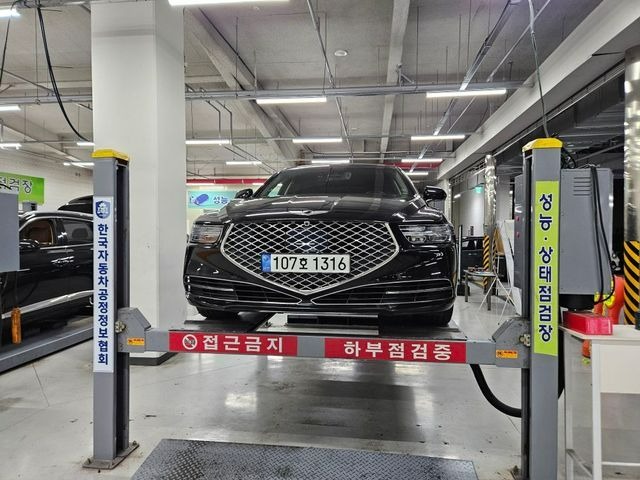 Genesis G90 2019 — фото осмотра 1