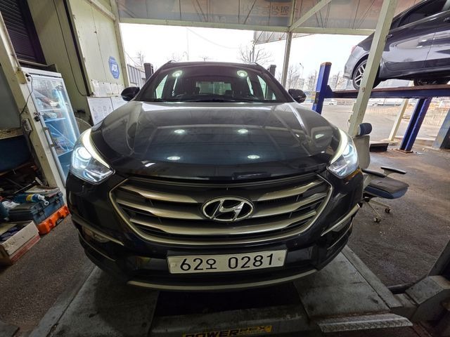 Hyundai Santafe 2016 — фото осмотра 1