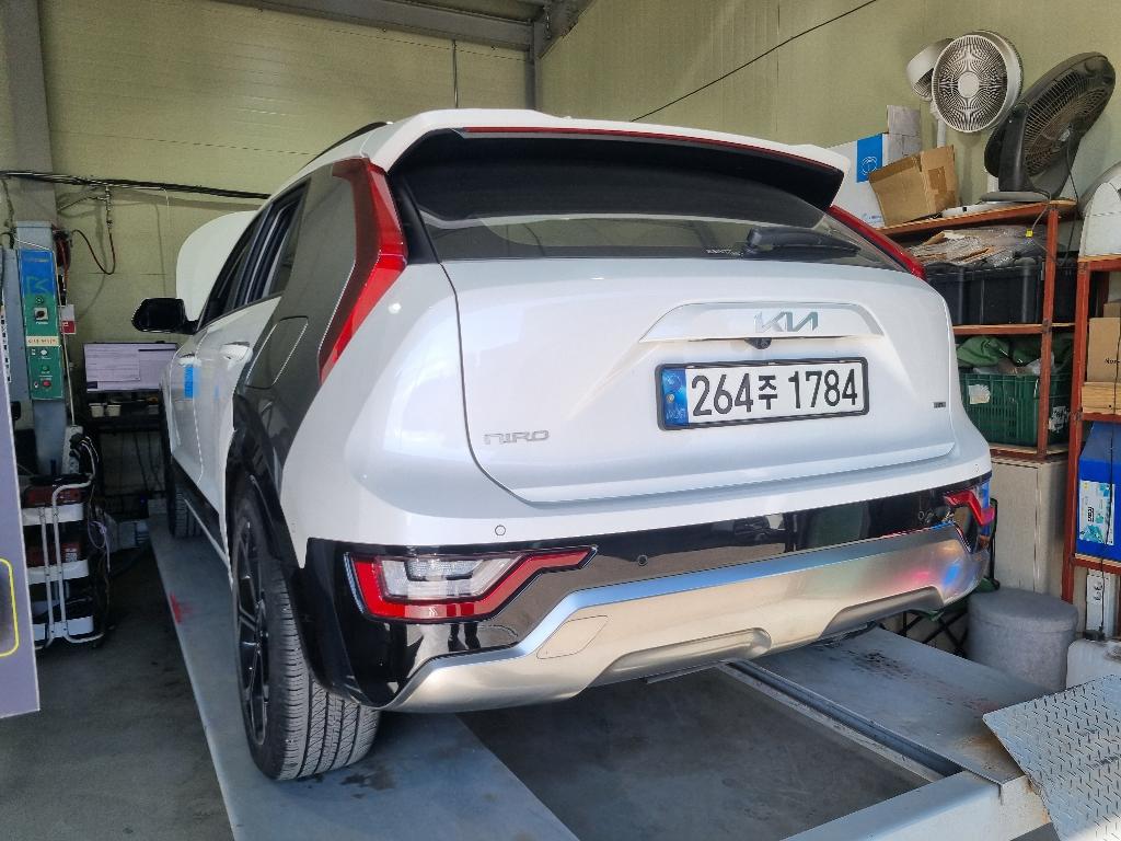 Kia Niro 2022 — фото осмотра 2