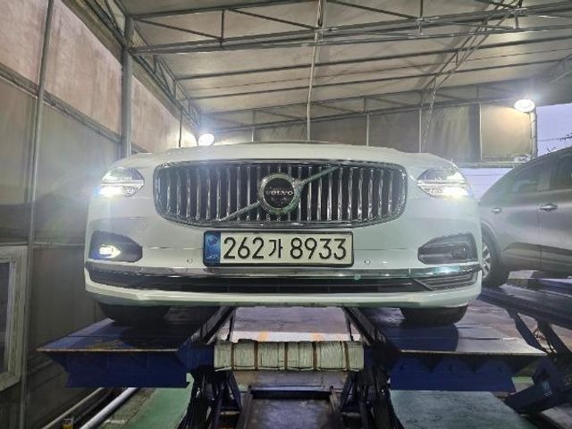 Volvo S90 2021 — фото осмотра 1
