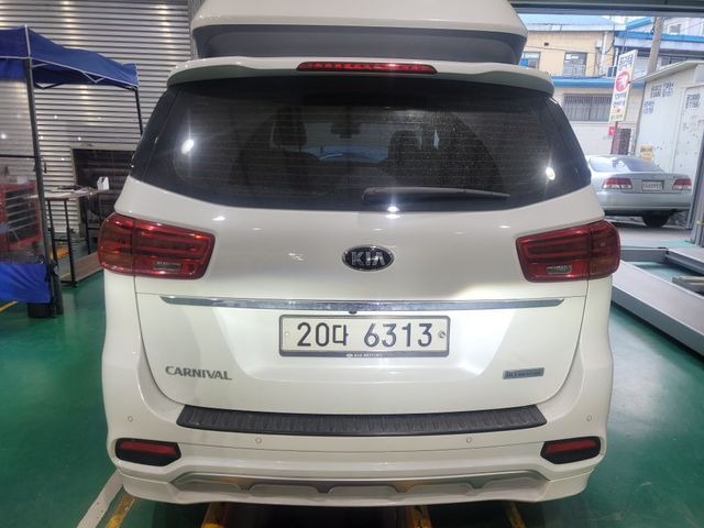 Kia Canival 2019 — фото осмотра 2