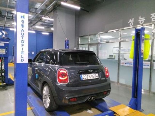 Mini Cooper 2016 — фото осмотра 2
