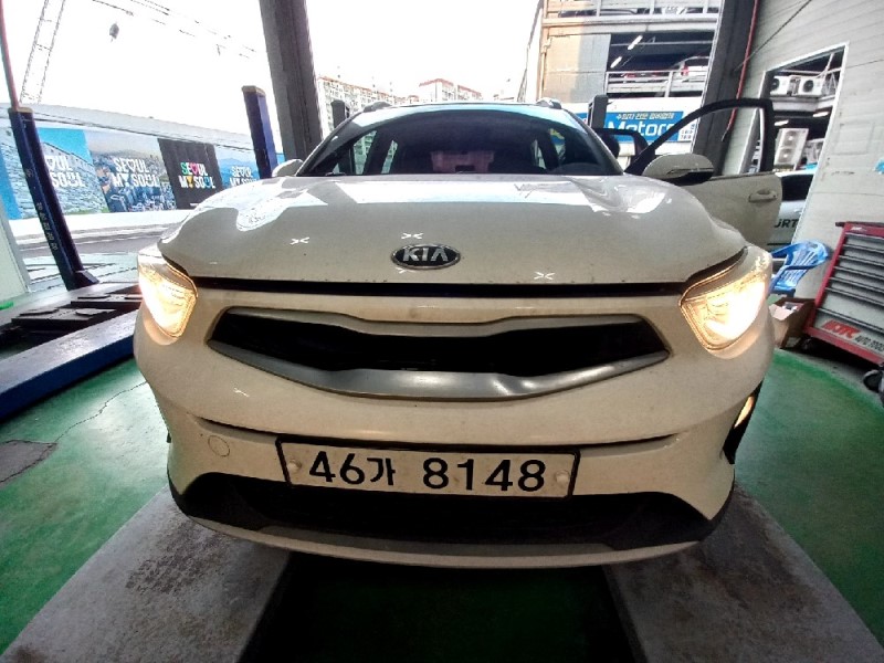 Kia Stonic 2018 — фото осмотра 1