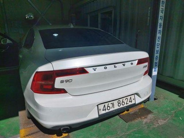 Volvo S90 2017 — фото осмотра 2