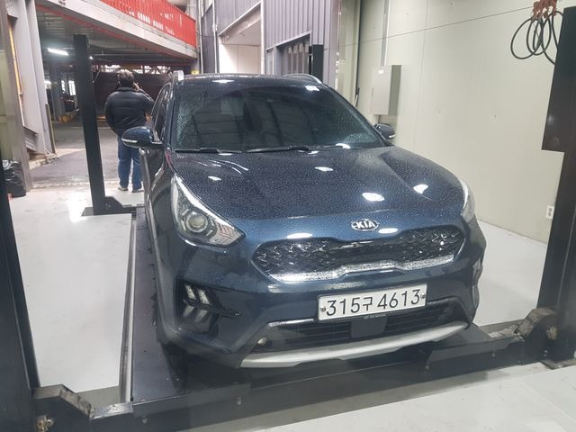 Kia Niro 2020 — фото осмотра 1