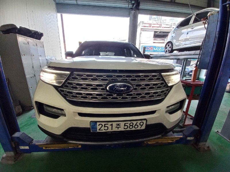 Ford Explorer 2020 — фото осмотра 1