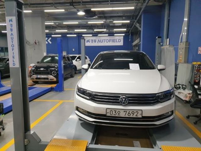 Volkswagen Passat 2018 — фото осмотра 1