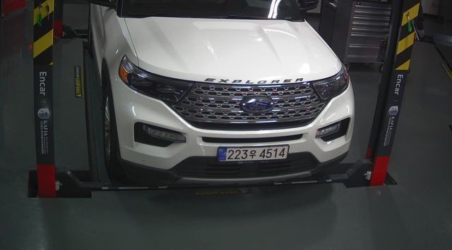 Ford Explorer 2023 — фото осмотра 1
