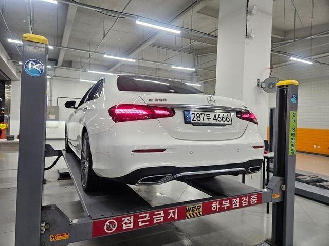 Mercedes-Benz E-Class 2022 — фото осмотра 2
