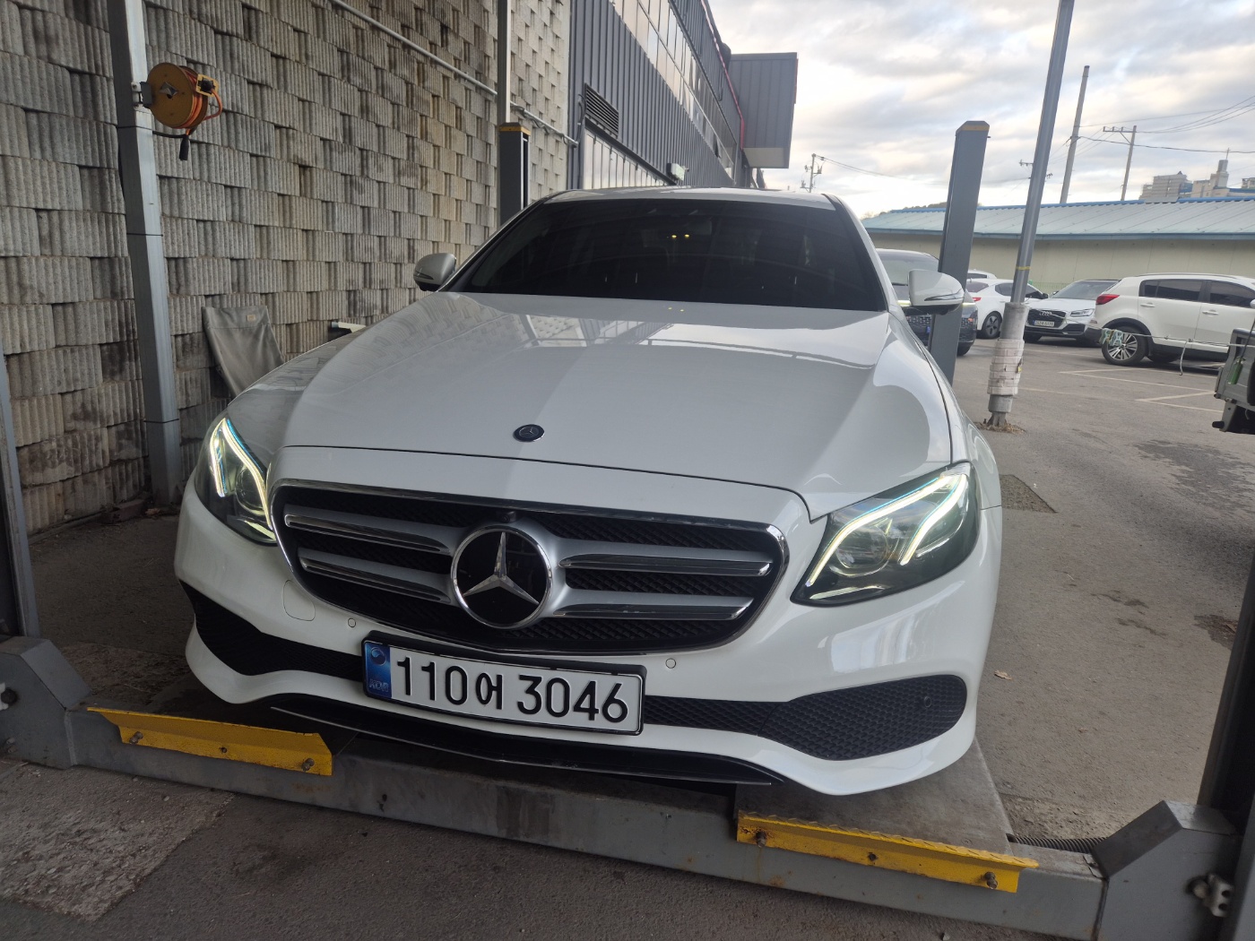 Mercedes-Benz E-Class 2017 — фото осмотра 1