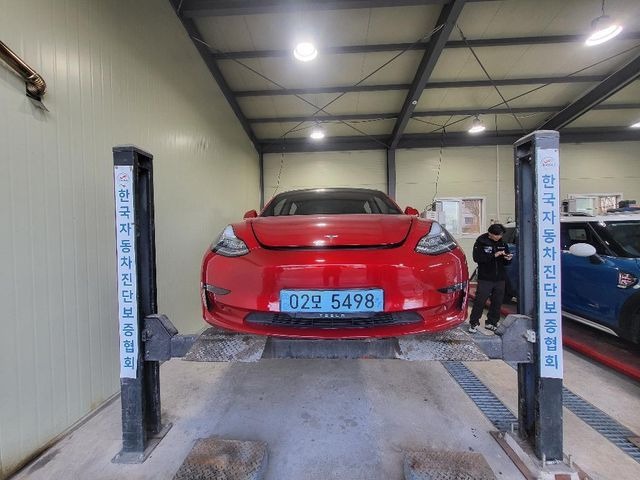 Tesla Model 3 2020 — фото осмотра 1