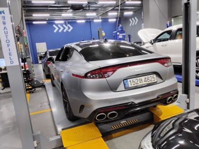 Kia Stinger 2023 — фото осмотра 2
