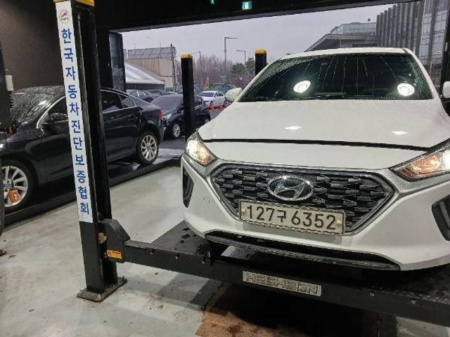 Hyundai Ioniq 2020 — фото осмотра 1