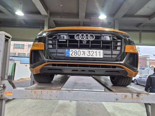 Audi Q8 2021 — фото осмотра 1
