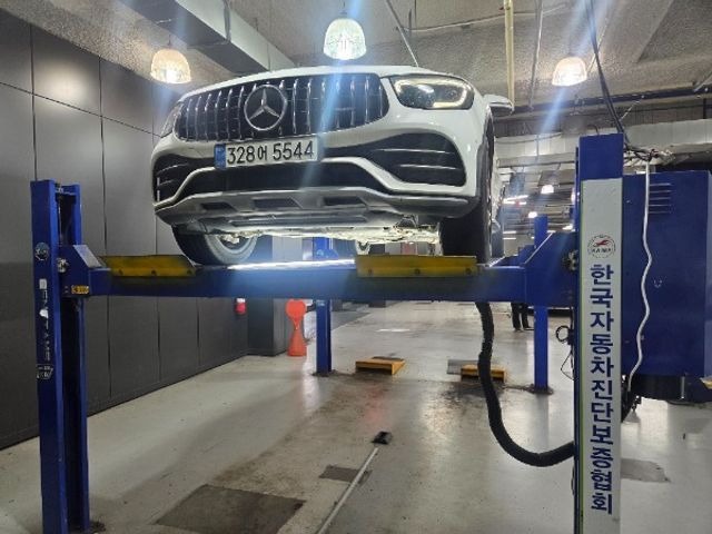 Mercedes-Benz GLC-Class 2021 — фото осмотра 1