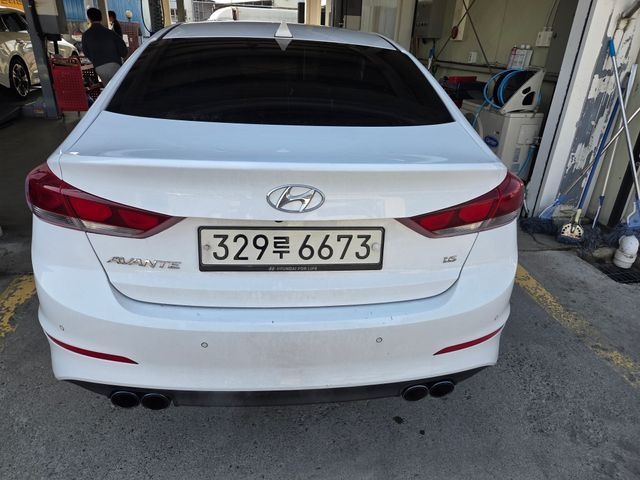 Hyundai AVANTE 2018 — фото осмотра 2