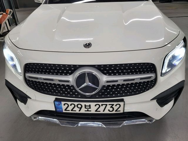 Mercedes-Benz GLB-Class 2021 — фото осмотра 1