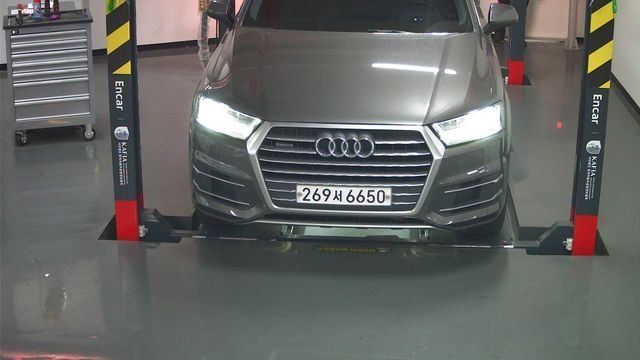Audi Q7 2019 — фото осмотра 1