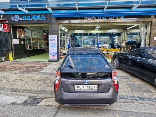 Toyota Prius 2017 — фото осмотра 2