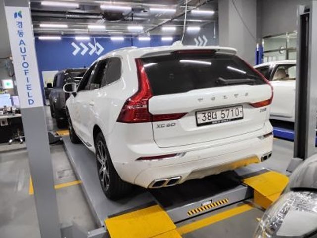Volvo XC60 2019 — фото осмотра 1