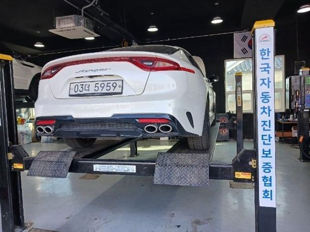 Kia Stinger 2018 — фото осмотра 2
