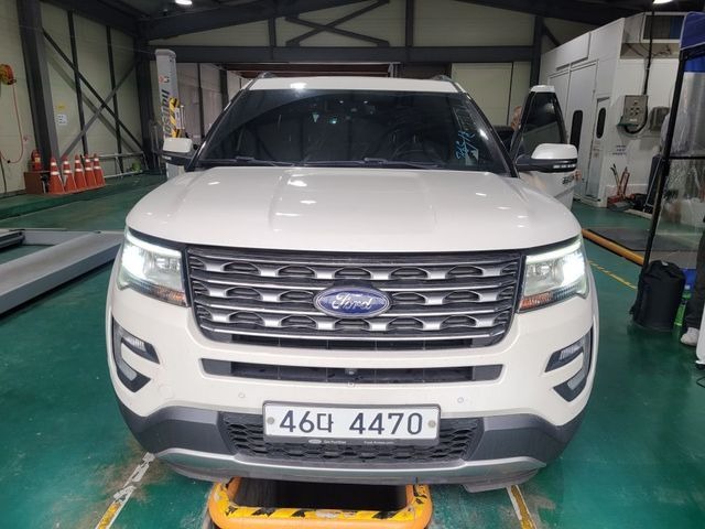 Ford Explorer 2017 — фото осмотра 1