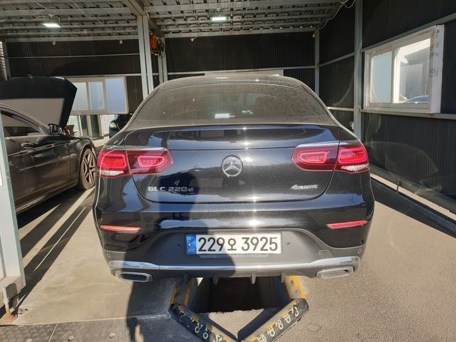 Mercedes-Benz GLC-Class 2023 — фото осмотра 2