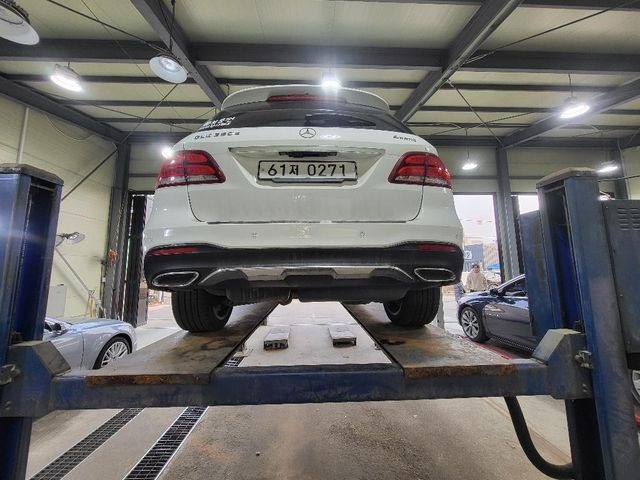 Mercedes-Benz GLE-Class 2016 — фото осмотра 2
