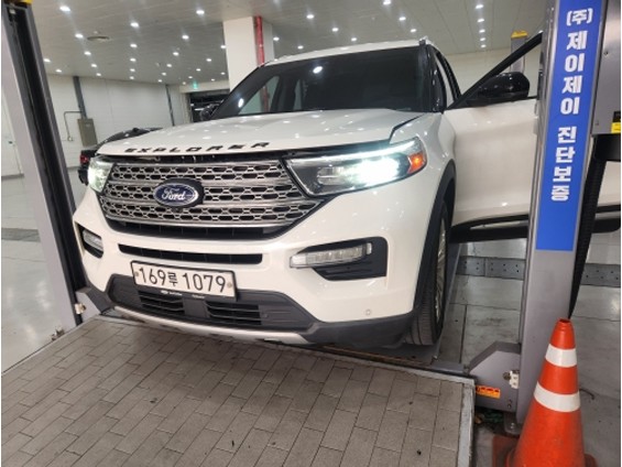 Ford Explorer 2020 — фото осмотра 1