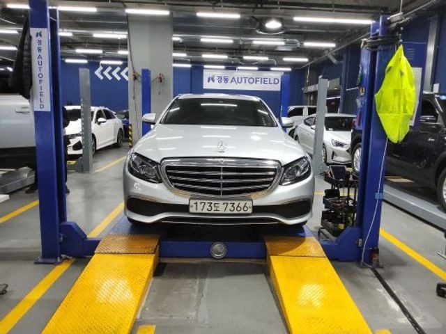 Mercedes-Benz E-Class 2020 — фото осмотра 1