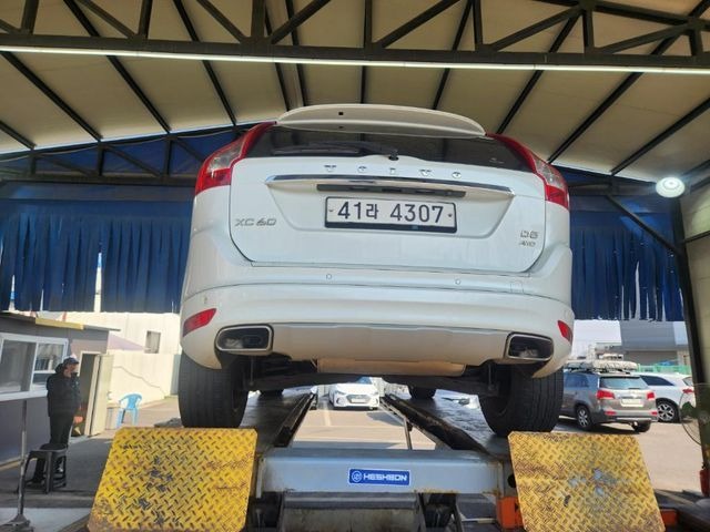 Volvo XC60 2017 — фото осмотра 2