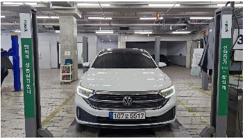Volkswagen Jetta 2023 — фото осмотра 1