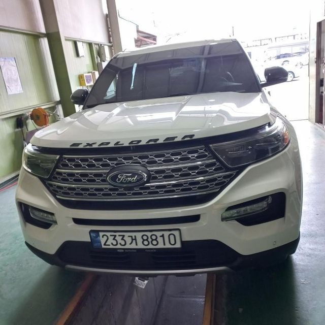 Ford Explorer 2023 — фото осмотра 1