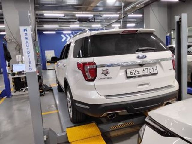 Ford Explorer 2019 — фото осмотра 2