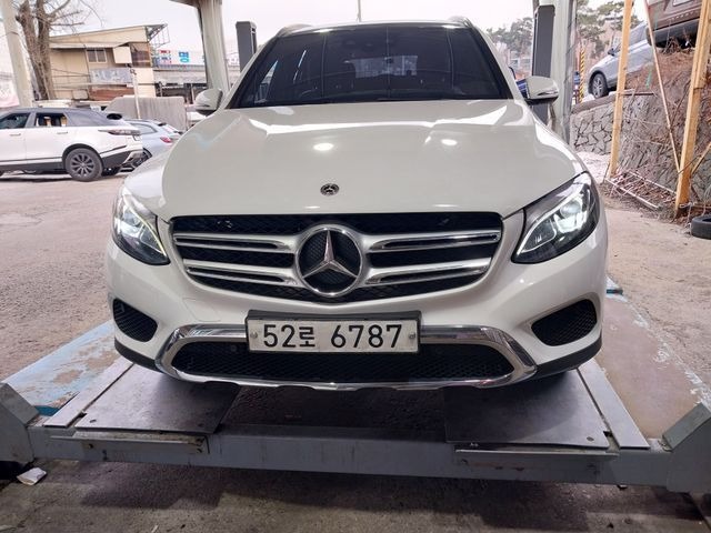 Mercedes-Benz GLC-Class 2018 — фото осмотра 1