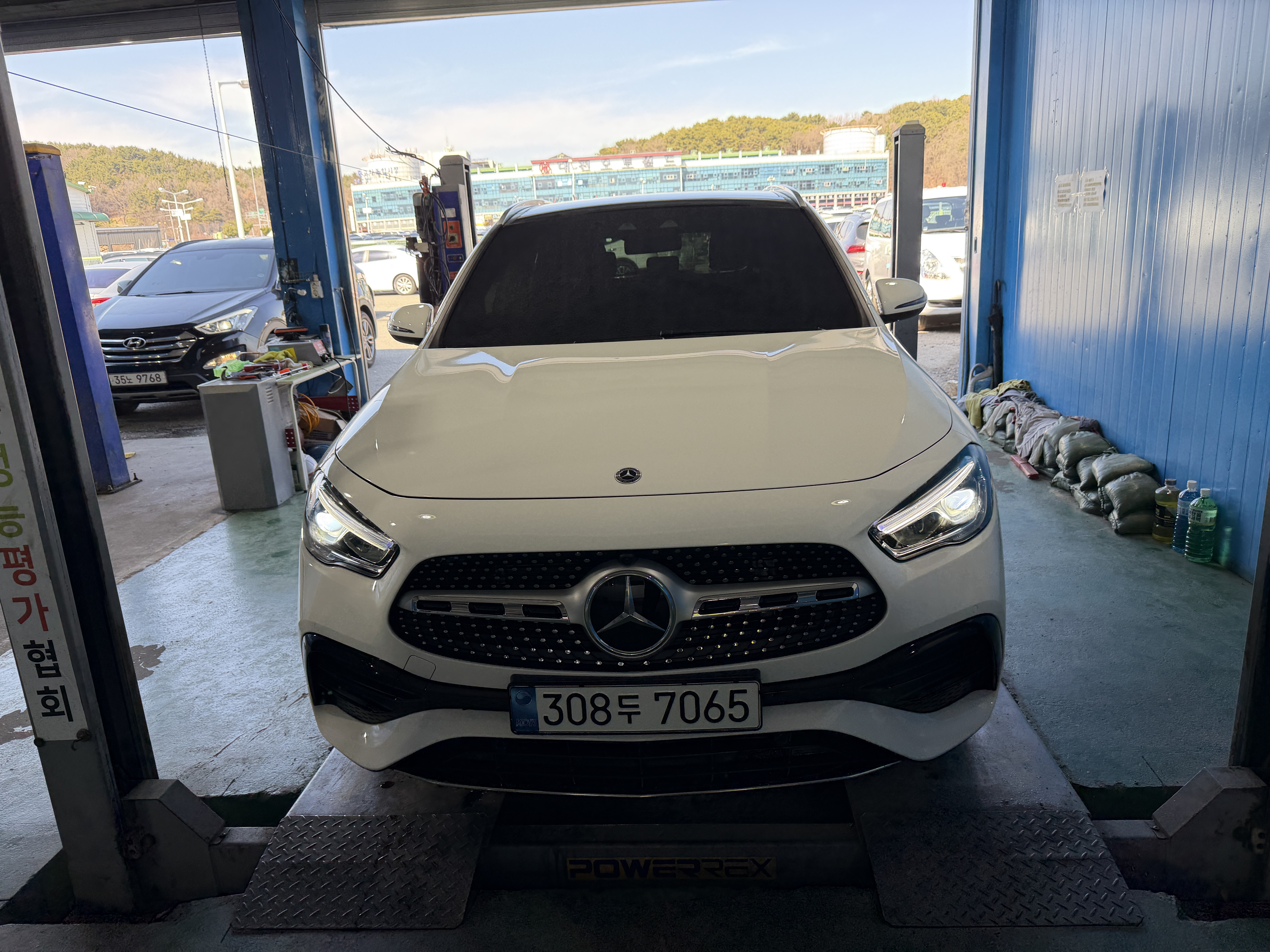 Mercedes-Benz GLA-Class 2023 — фото осмотра 1