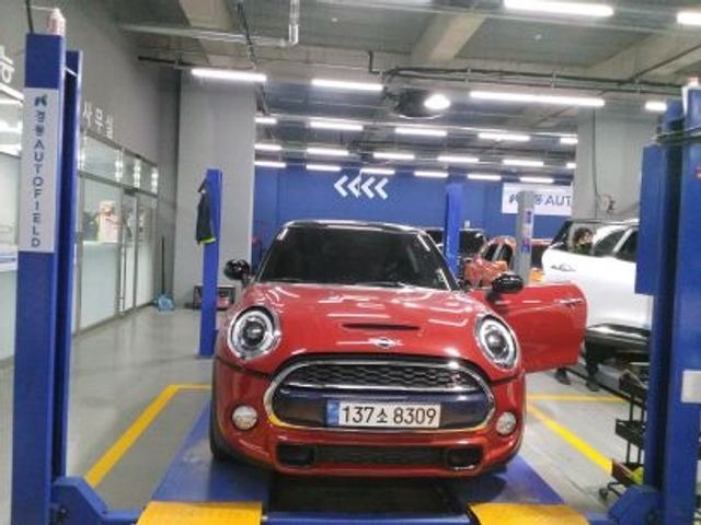 Mini Cooper 2018 — фото осмотра 1