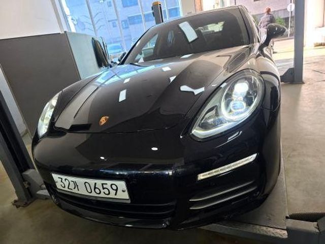 Porsche Panamera 2016 — фото осмотра 1