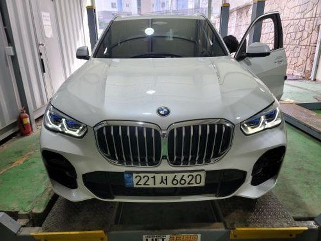 BMW X5 2022 — фото осмотра 1