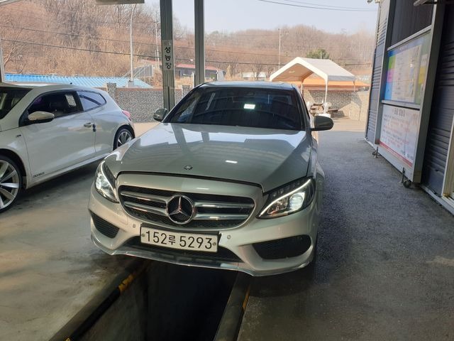 Mercedes-Benz C-Class 2017 — фото осмотра 1