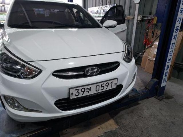 Hyundai Accent 2017 — фото осмотра 1
