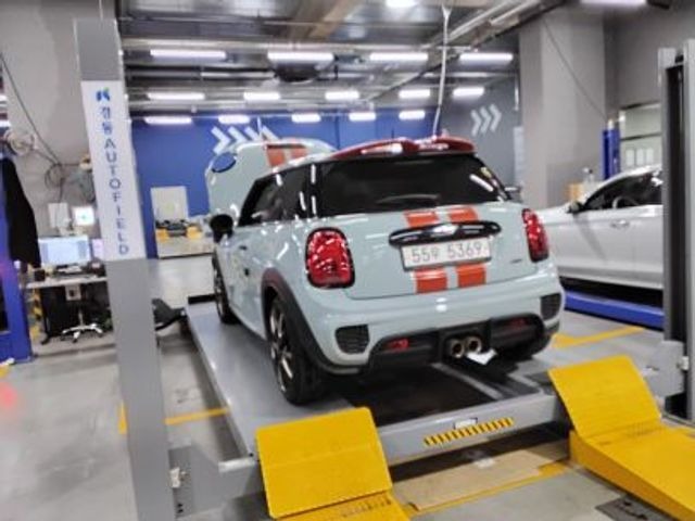Mini Cooper 2019 — фото осмотра 2